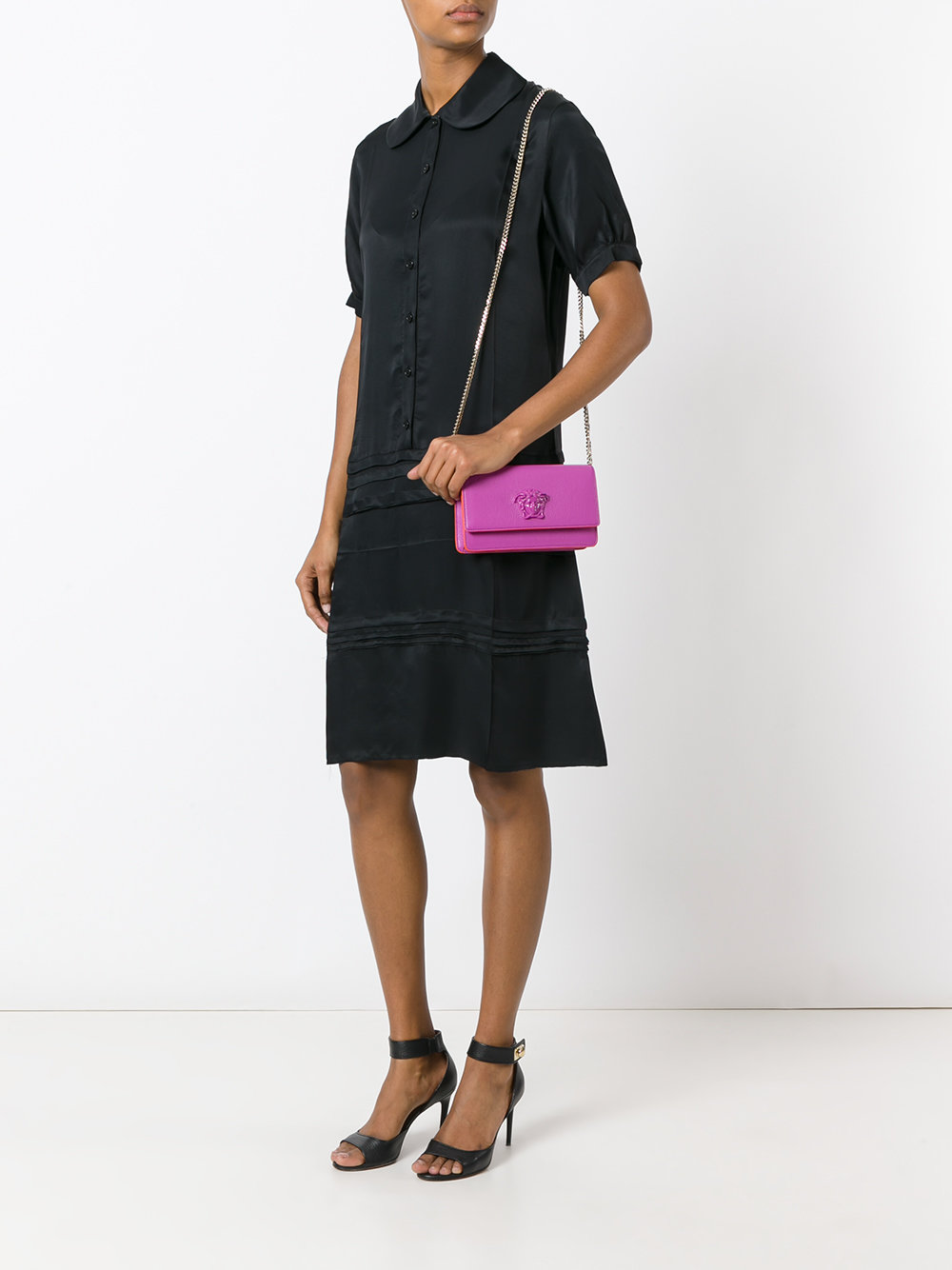 Medusa chain strap bag