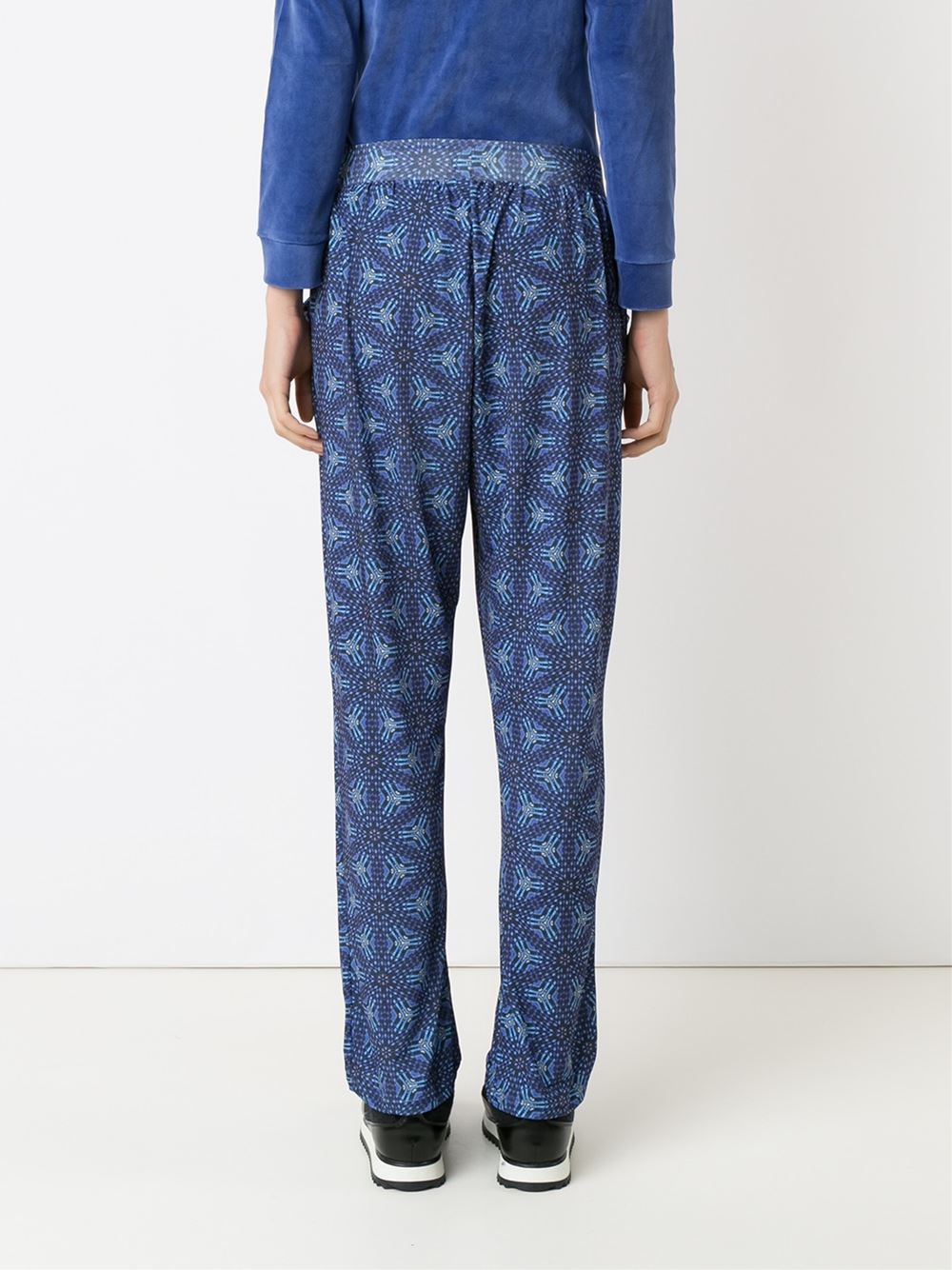 printed trousers