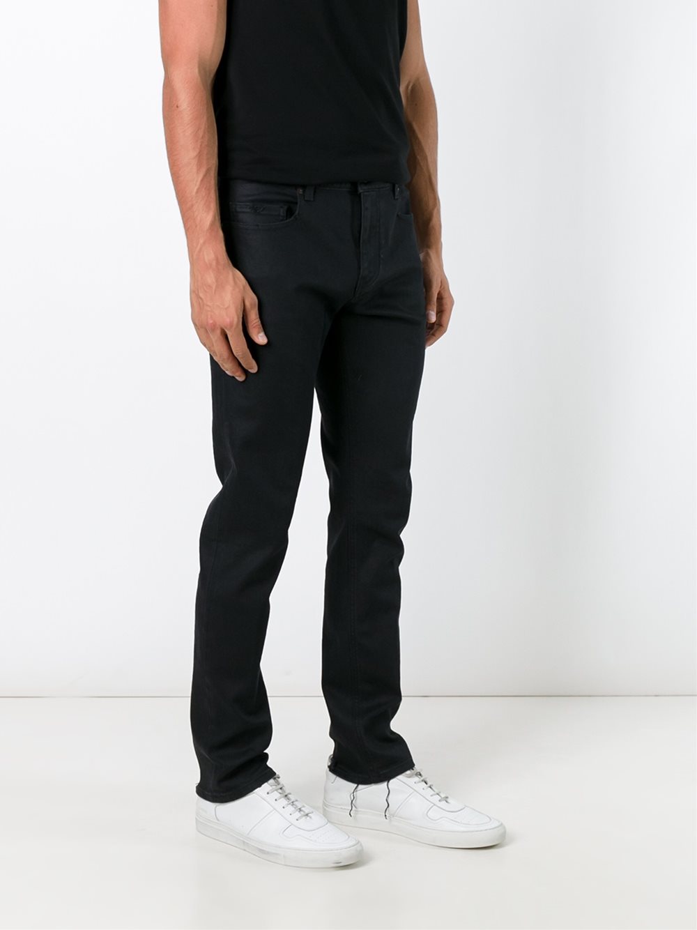 tapered jeans
