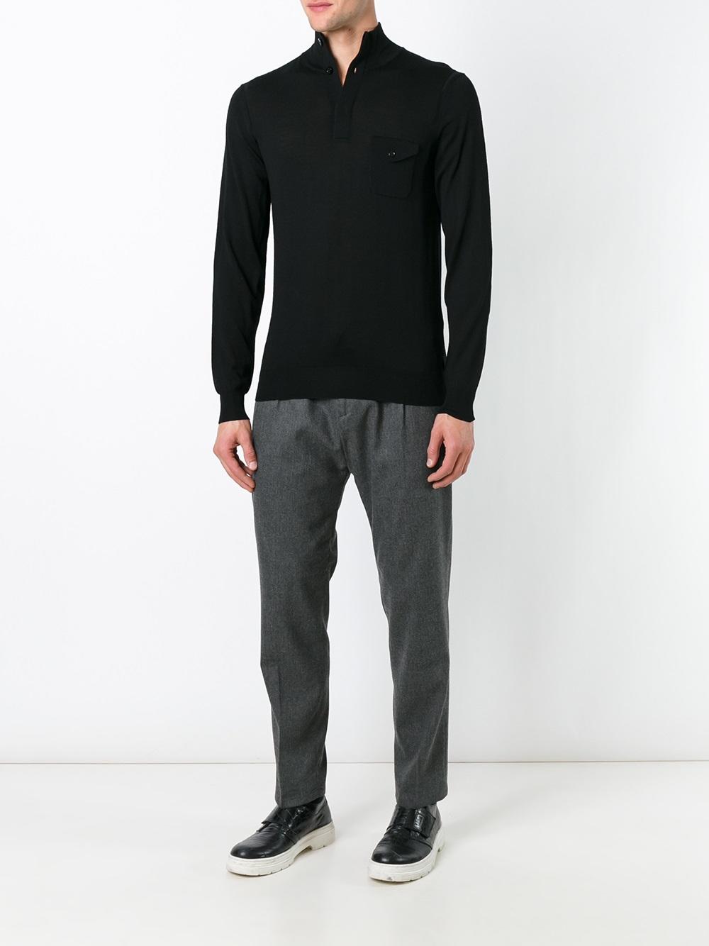 tapered trousers