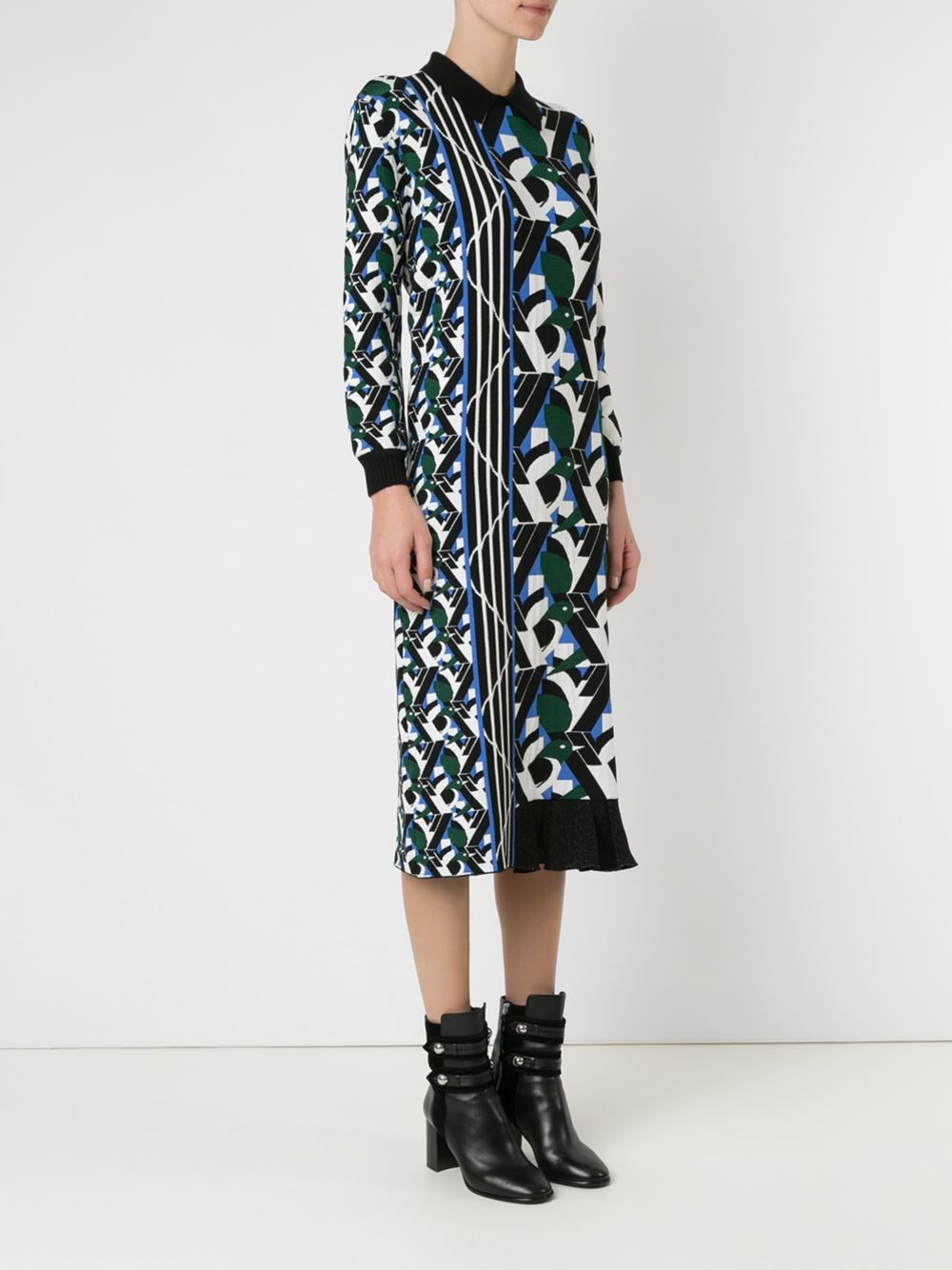asymmetric pattern knit dress