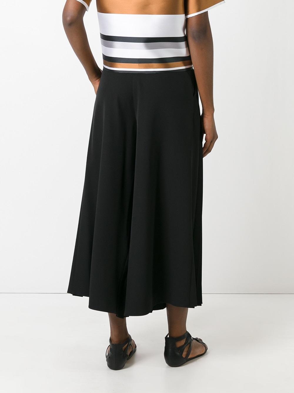 pleated cropped trousers