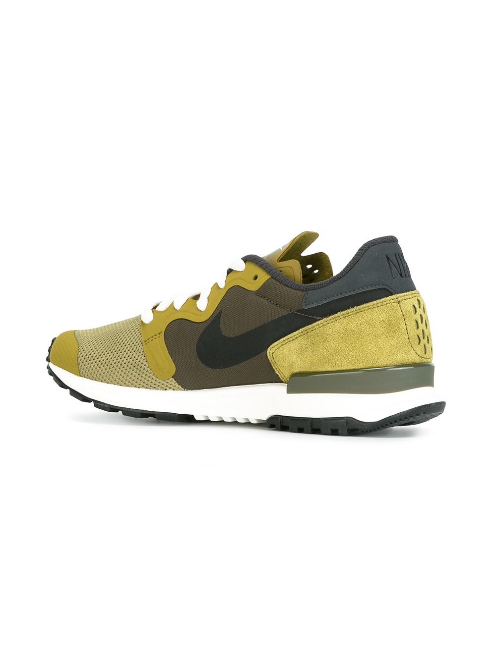 'Air Berwuda' sneakers