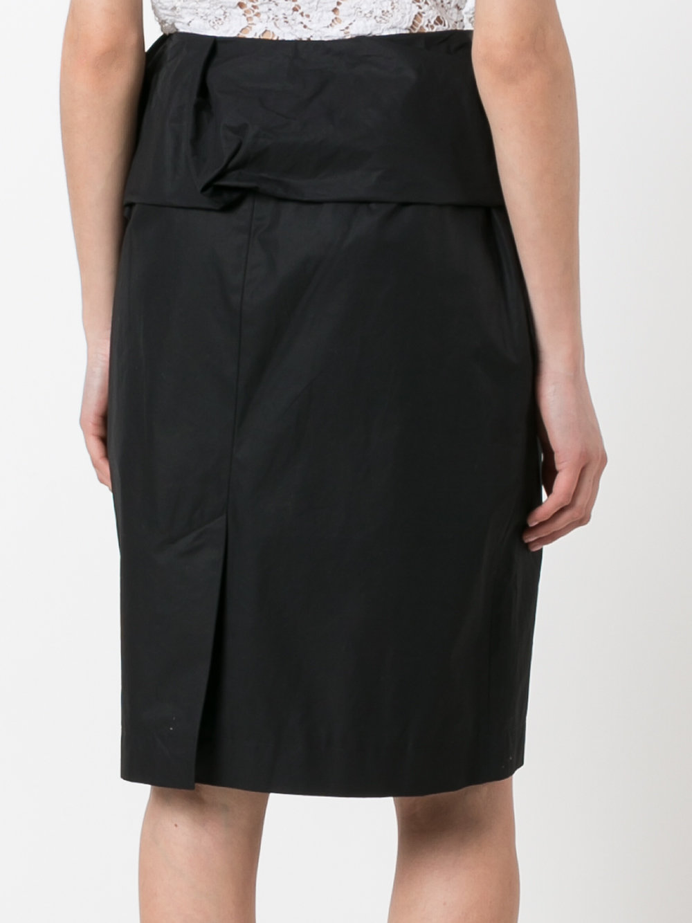 contrast-button pencil skirt