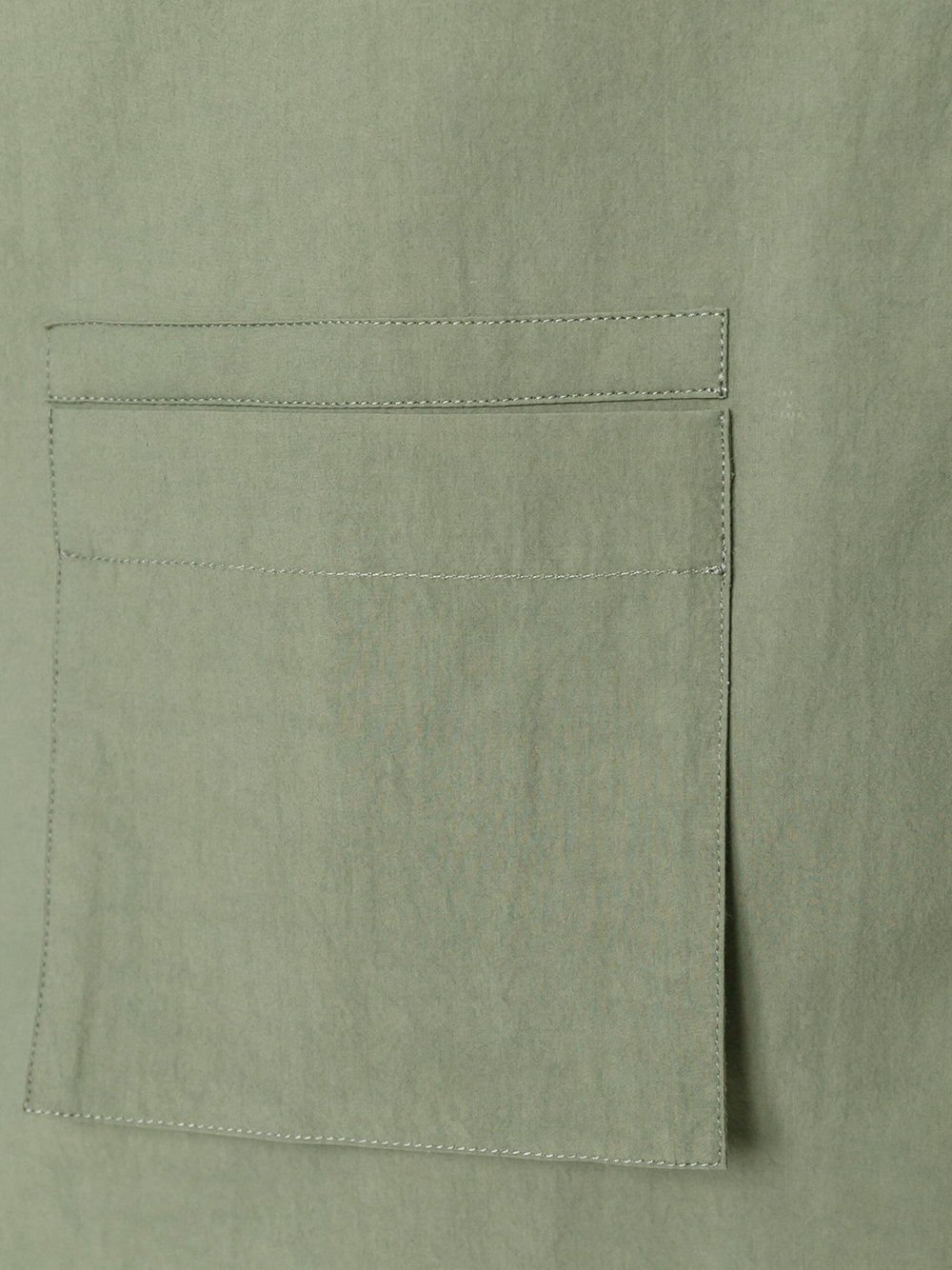 pocket detail shirt