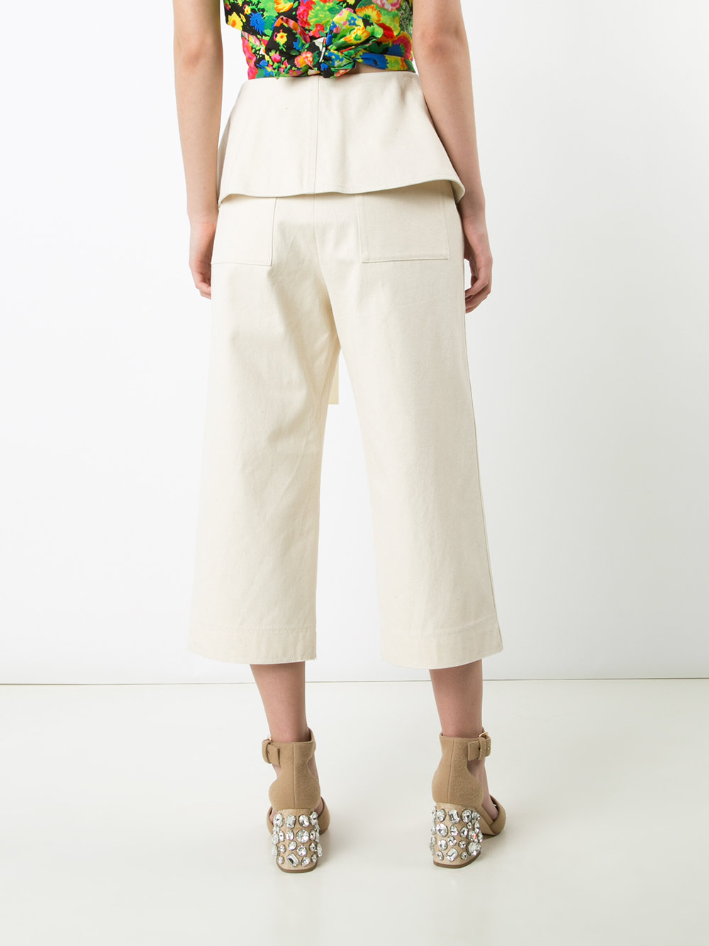 waist-tie trousers