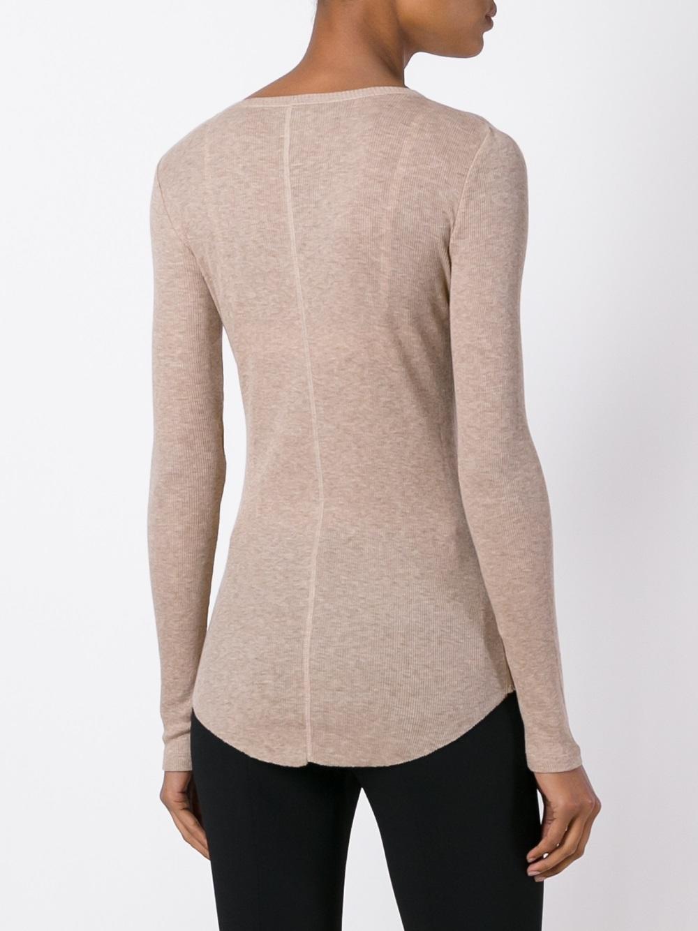 round neck jumper