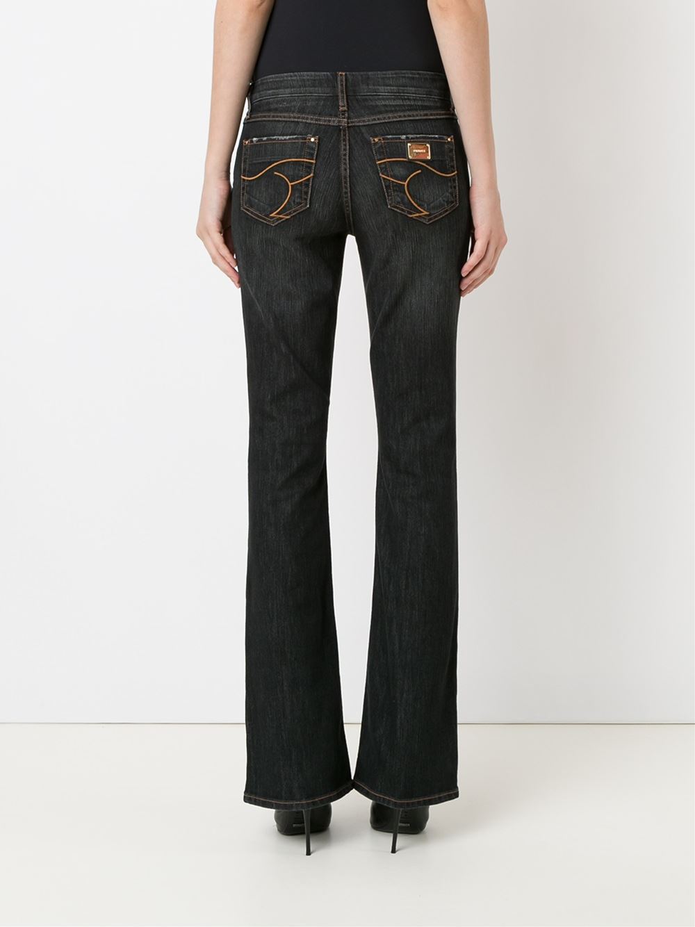 flared jeans