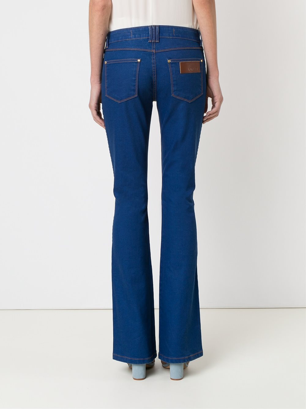 flared jeans