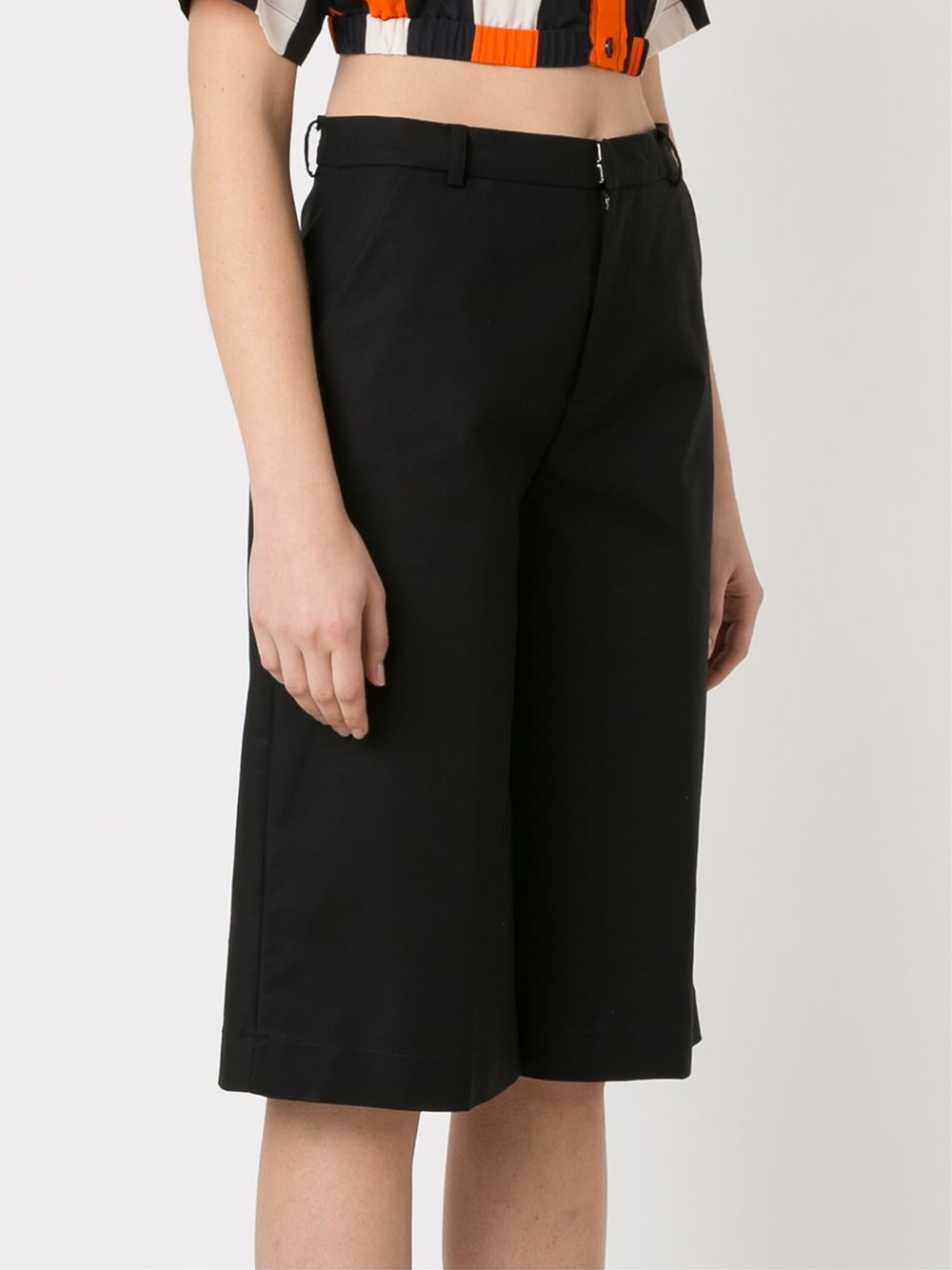 side pockets culotte