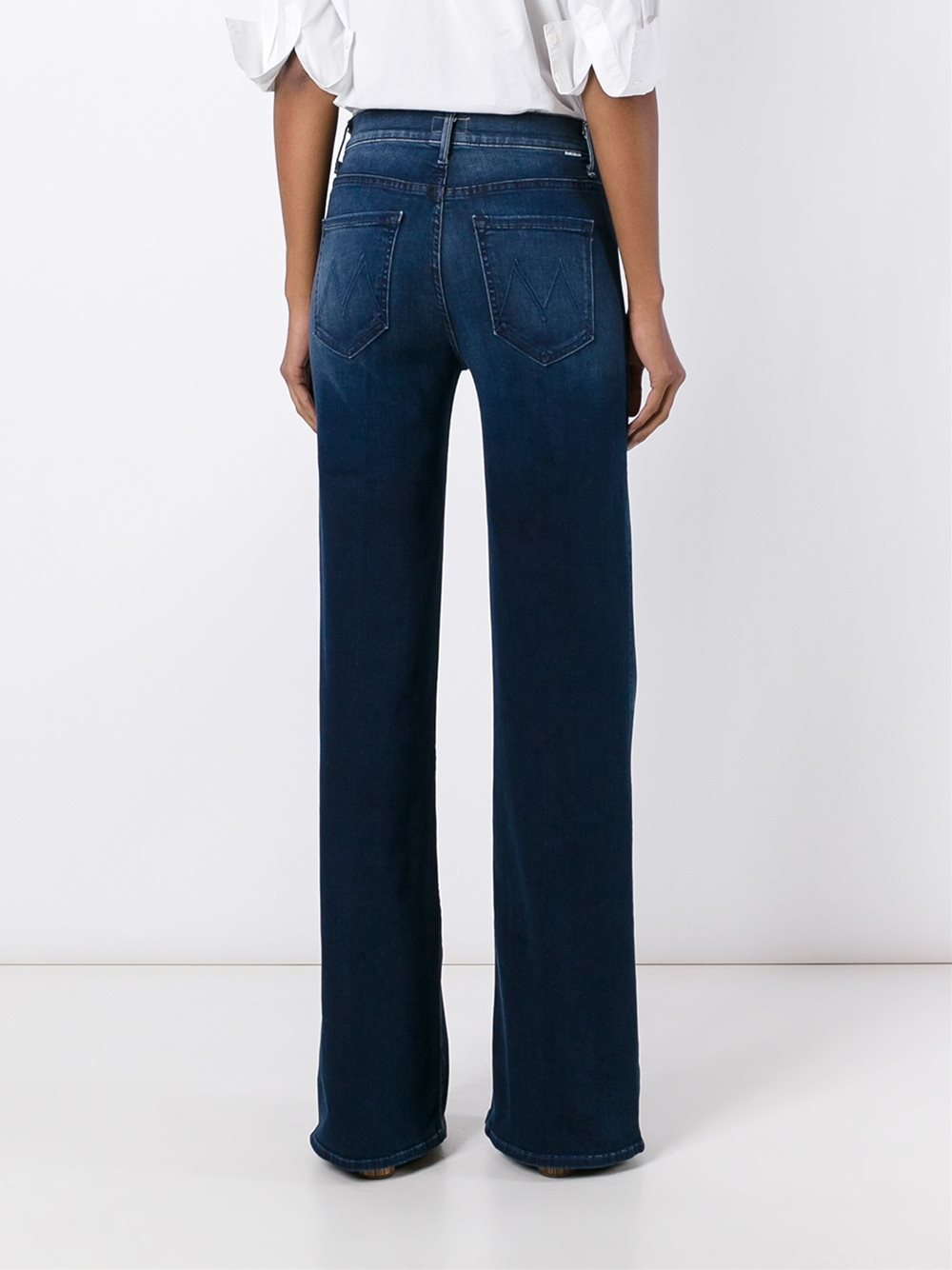 wide-leg jeans