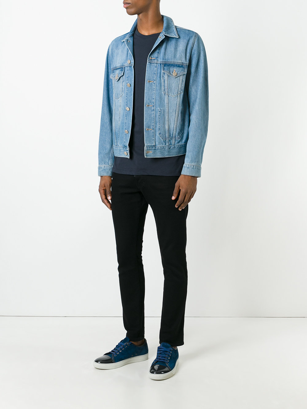plain T-shirt 
