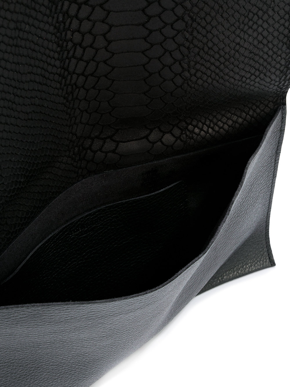 snakeskin effect clutch