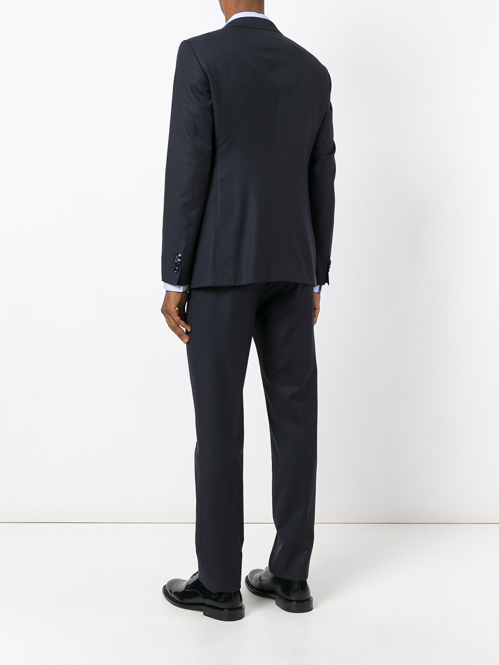 single-breasted formal suit 