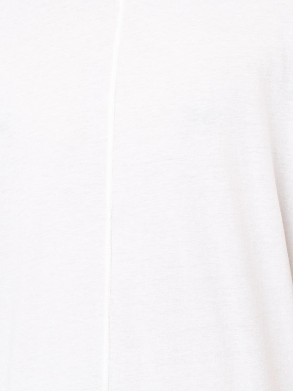 round neck T-shirt