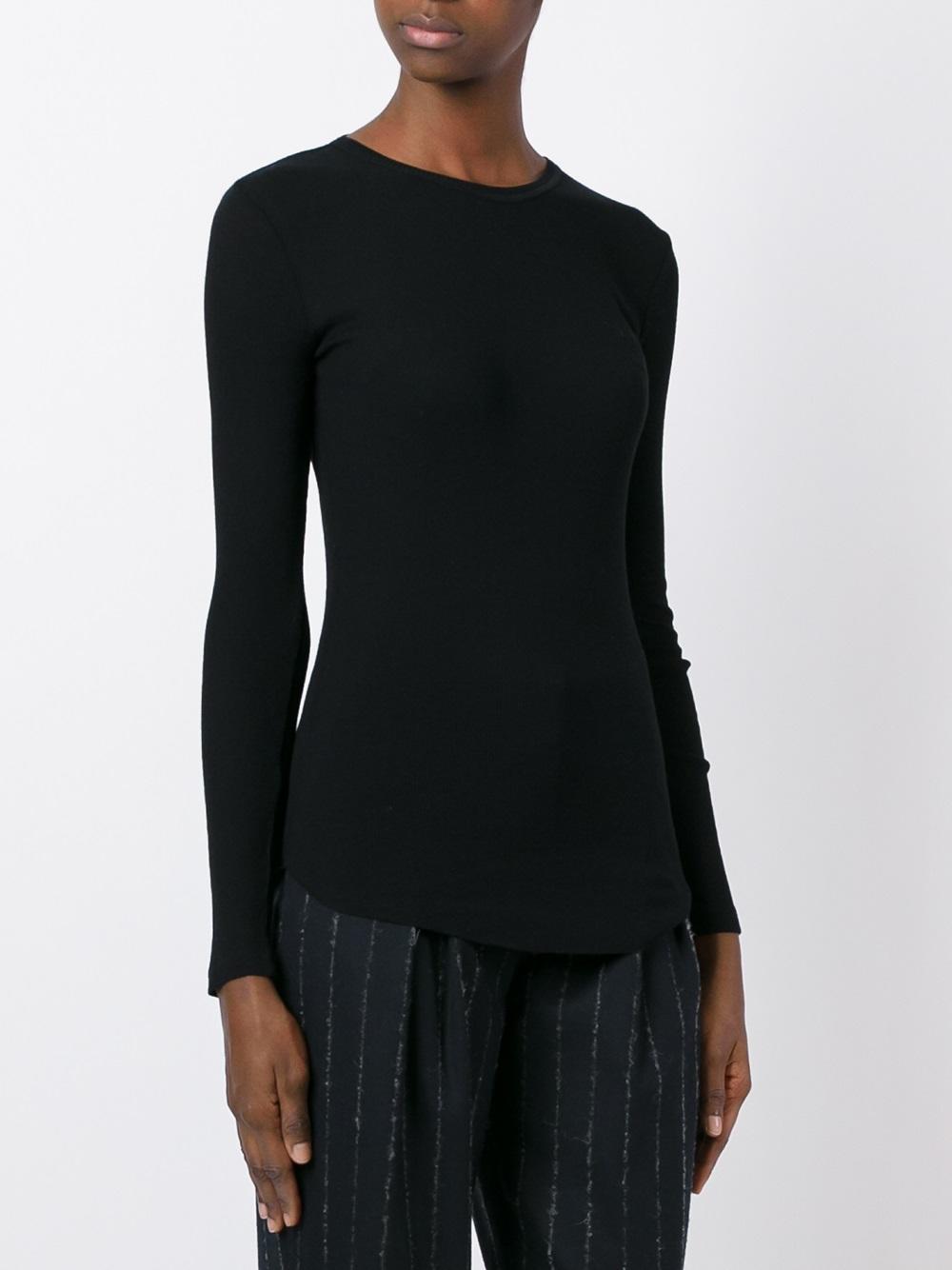 round neck jumper