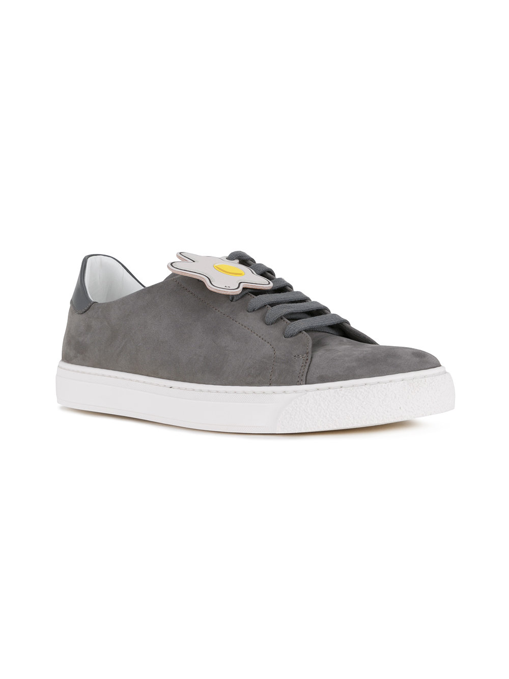 egg tag trainers
