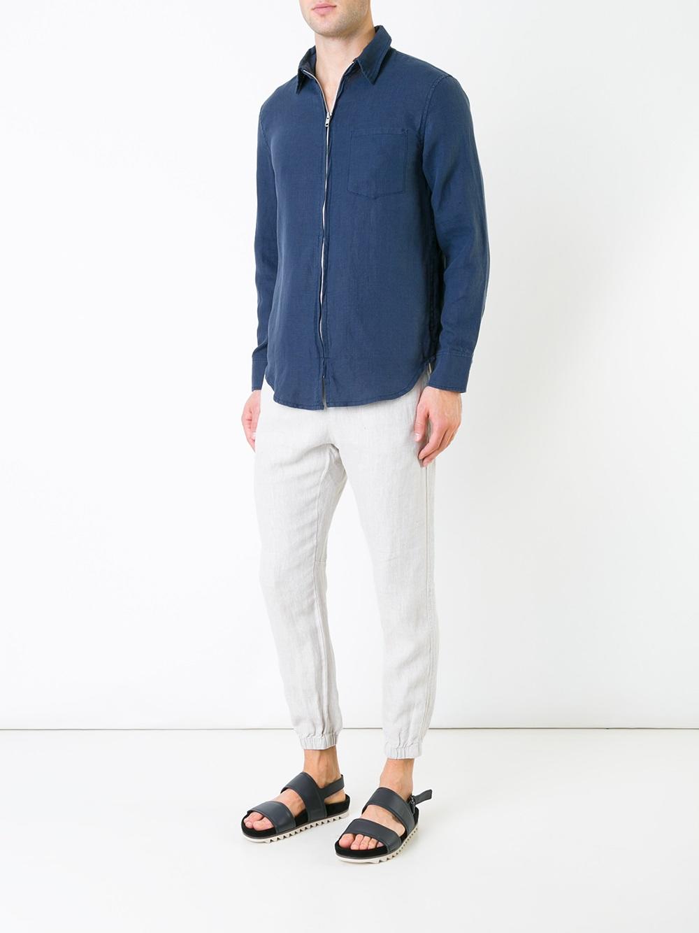 zipped shirt