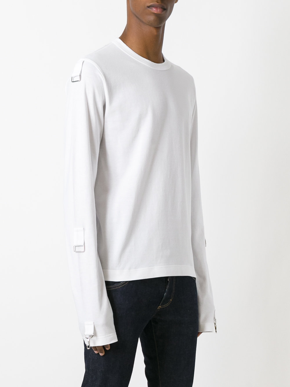 longsleeved T-shirt