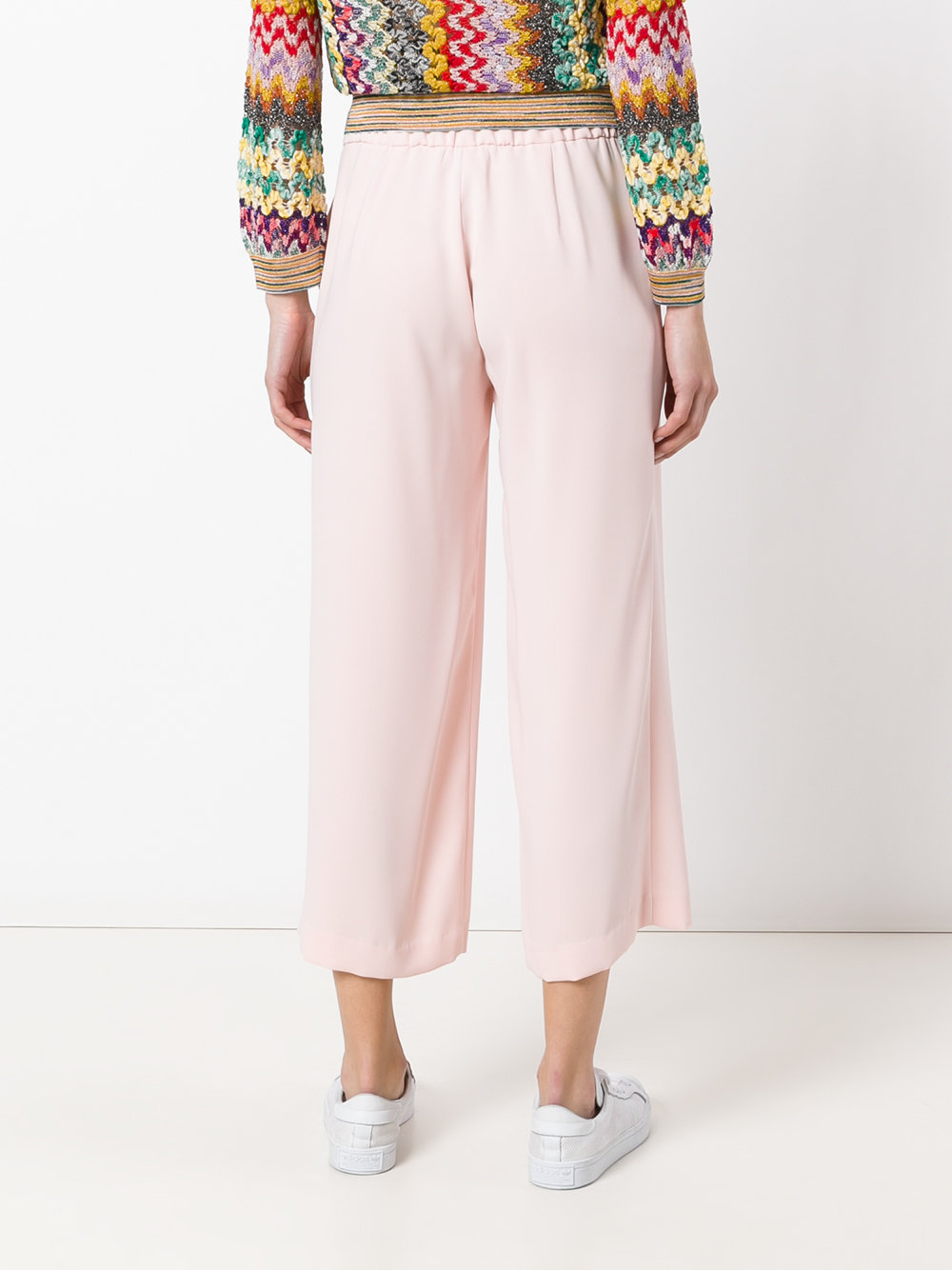 straight cropped trousers