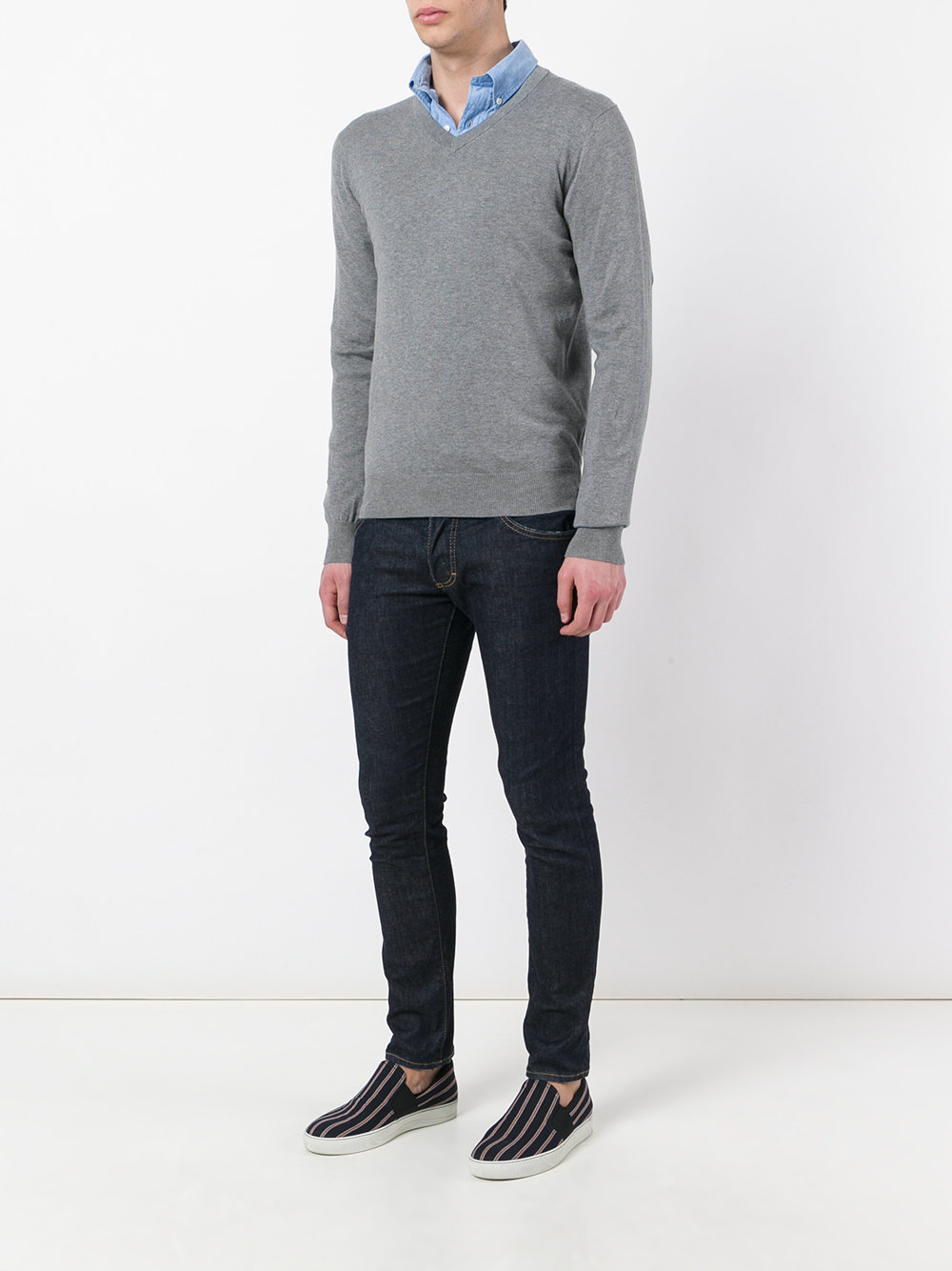 v-neck jumper