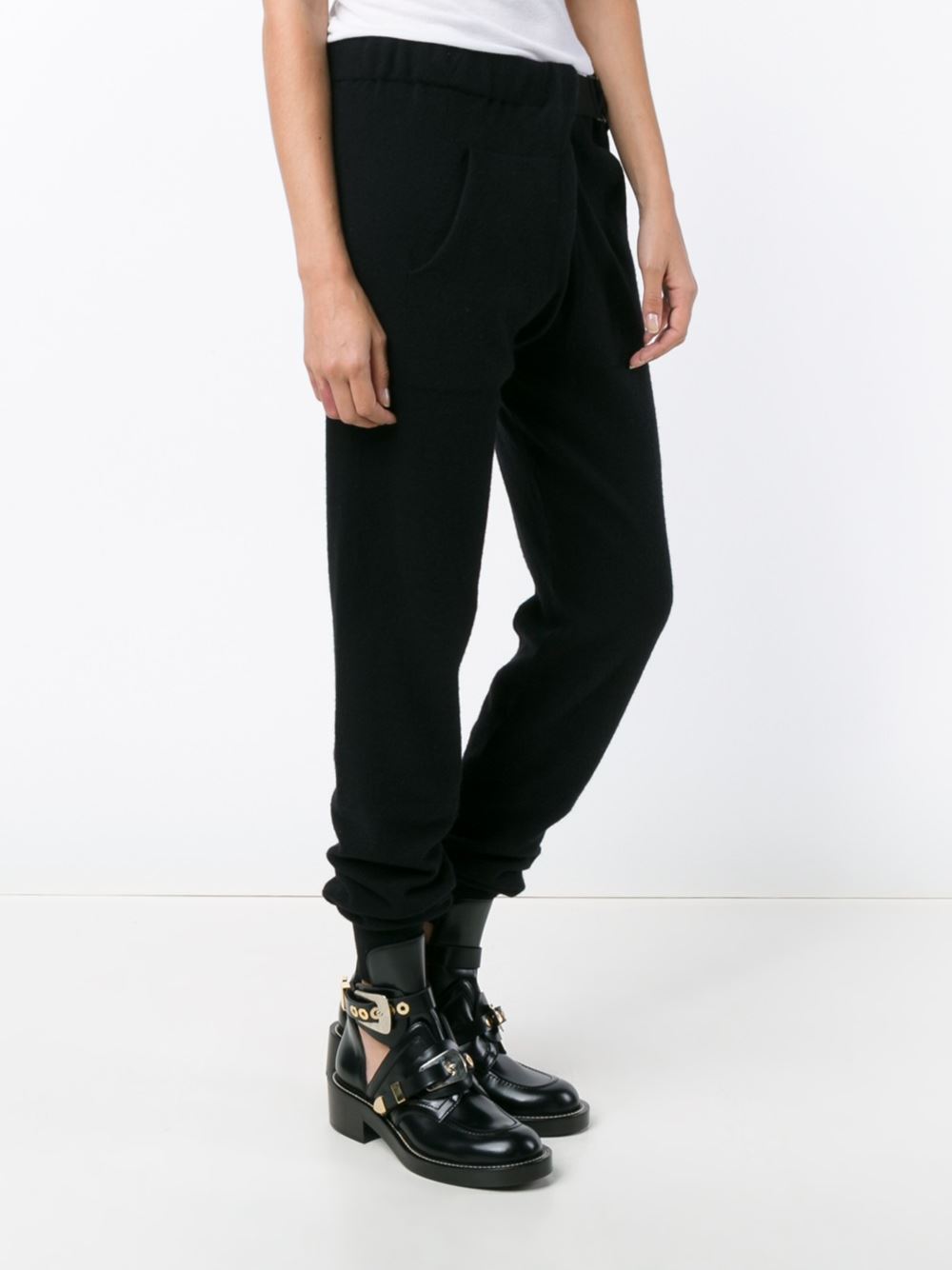 tapered trousers