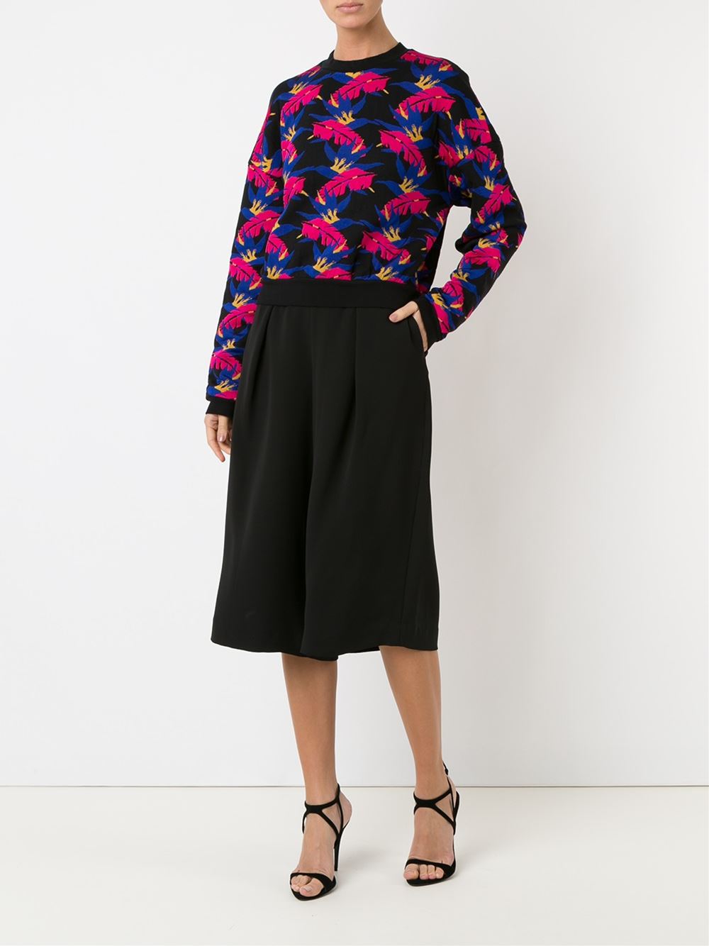 foliage knit blouse