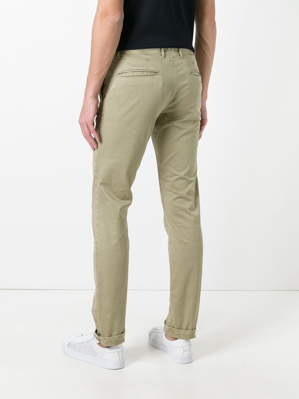 tapered trousers
