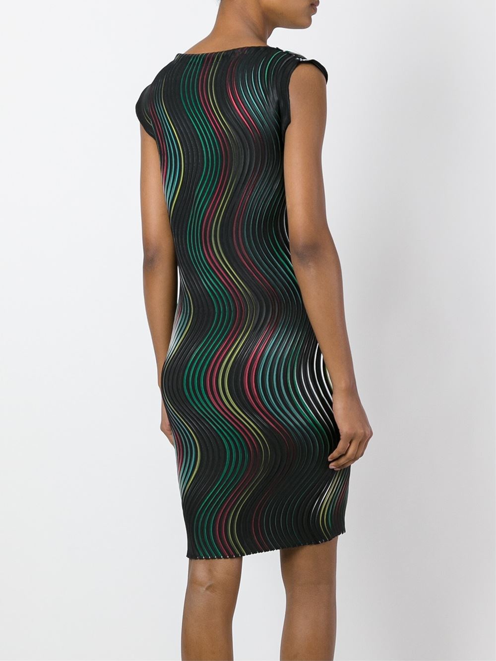 above-knee fitted dress