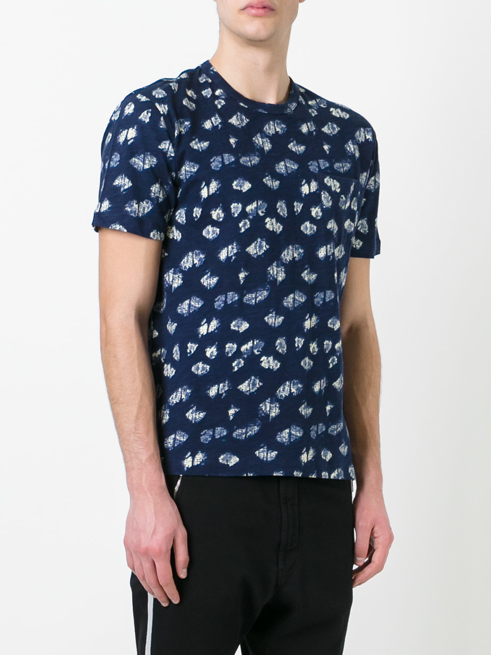 patterned T-shirt