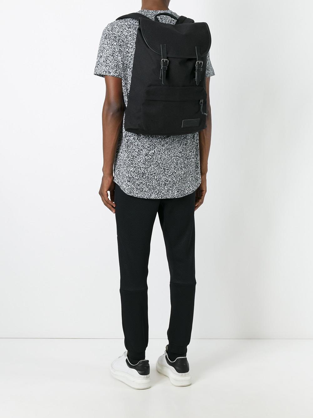 double straps backpack