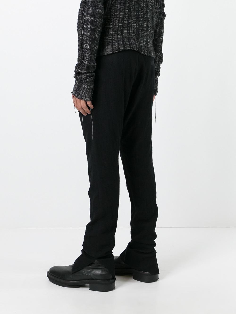 drop-crotch trousers