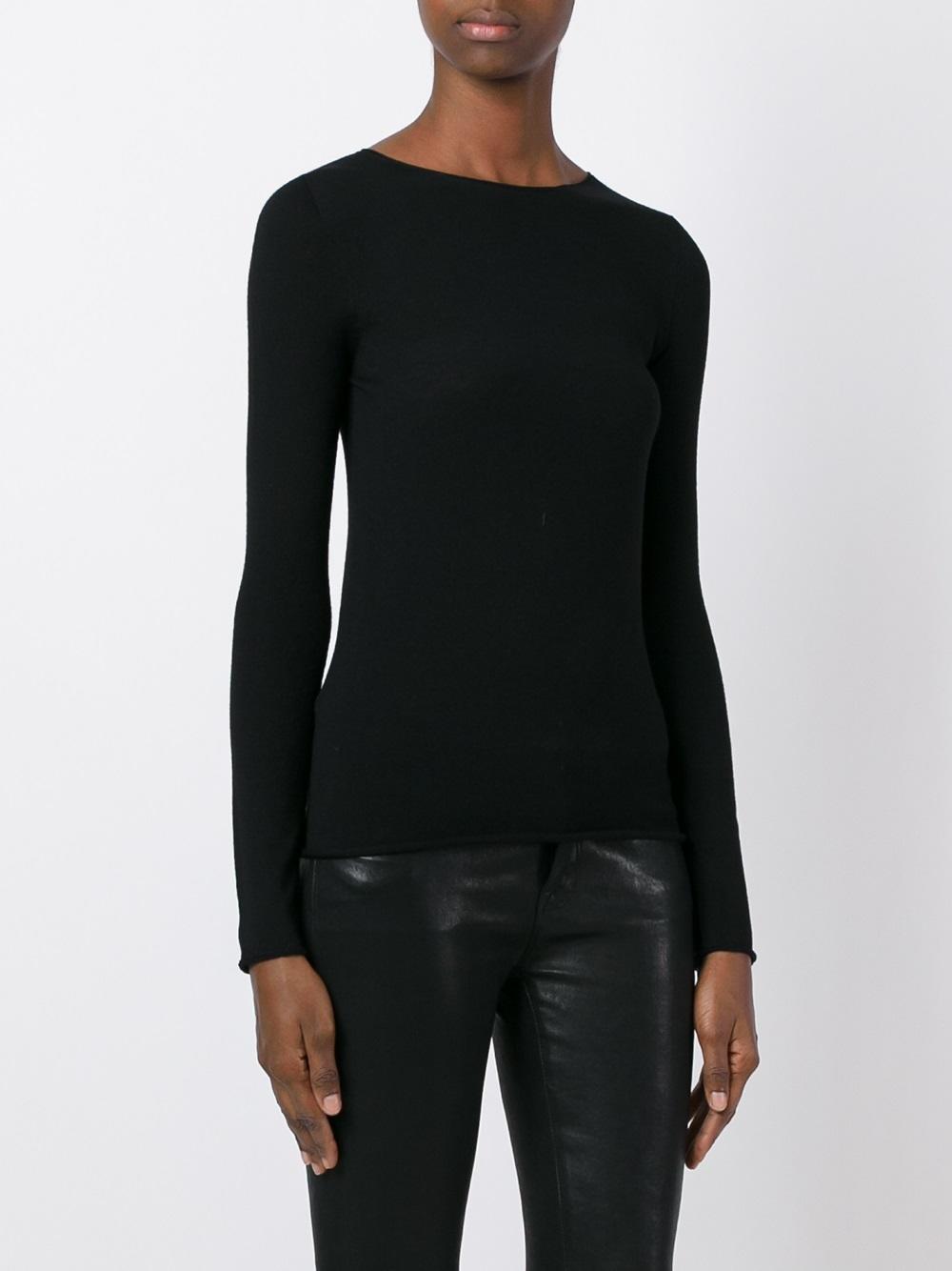 round neck jumper