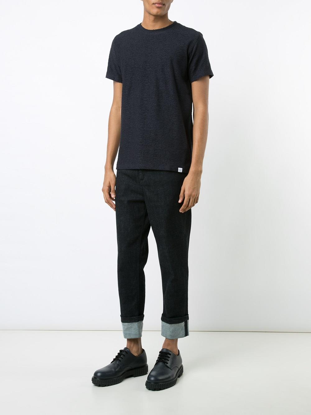 plain T-shirt 