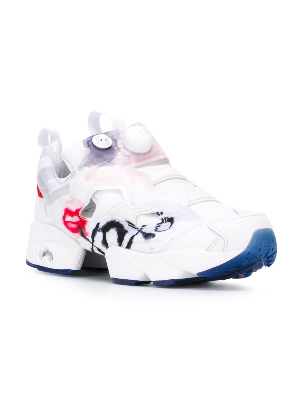 'Instapump Fury Celebration'运动鞋