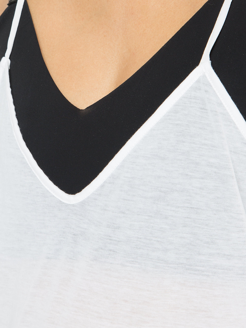 V-neck vest 
