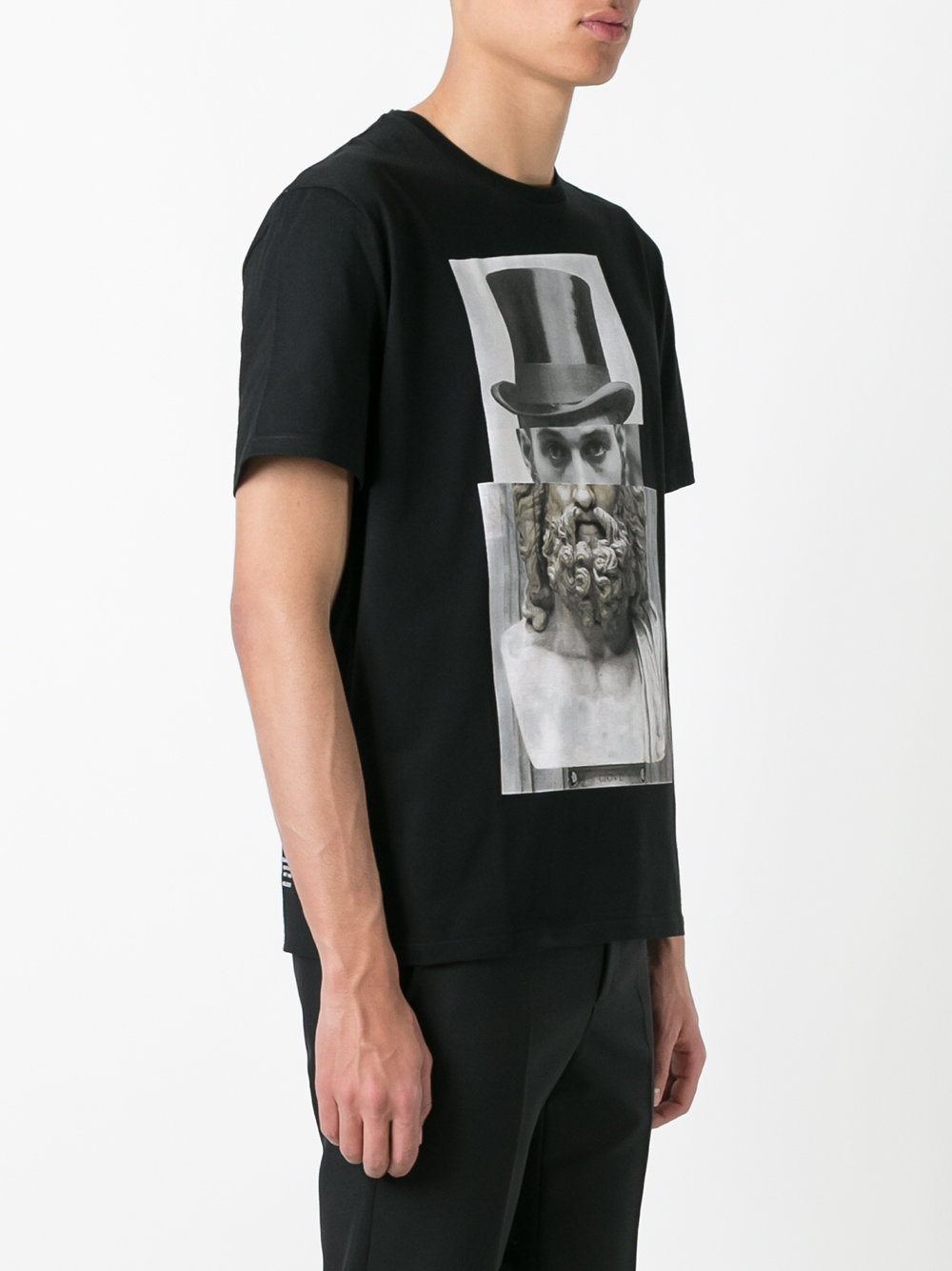 top hat statue print T-shirt