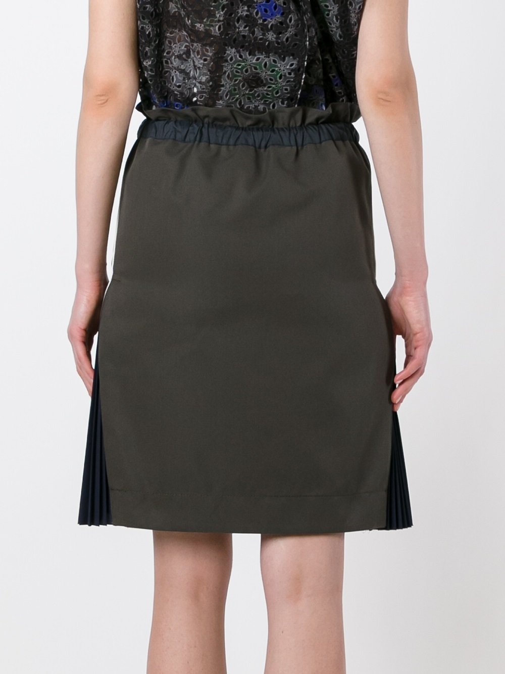 side pleat skirt