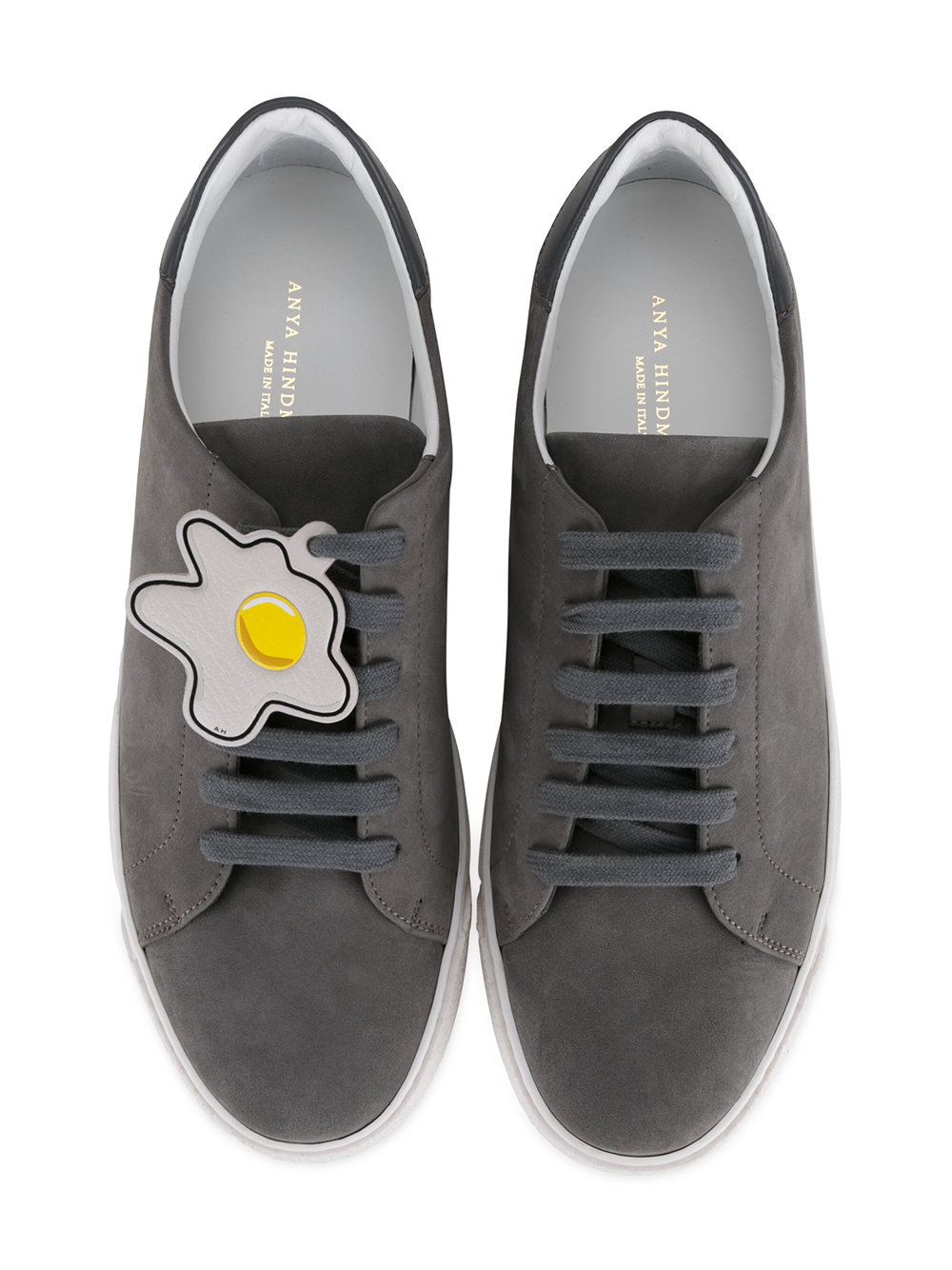egg tag trainers