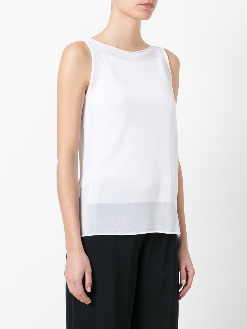 sleeveless blouse