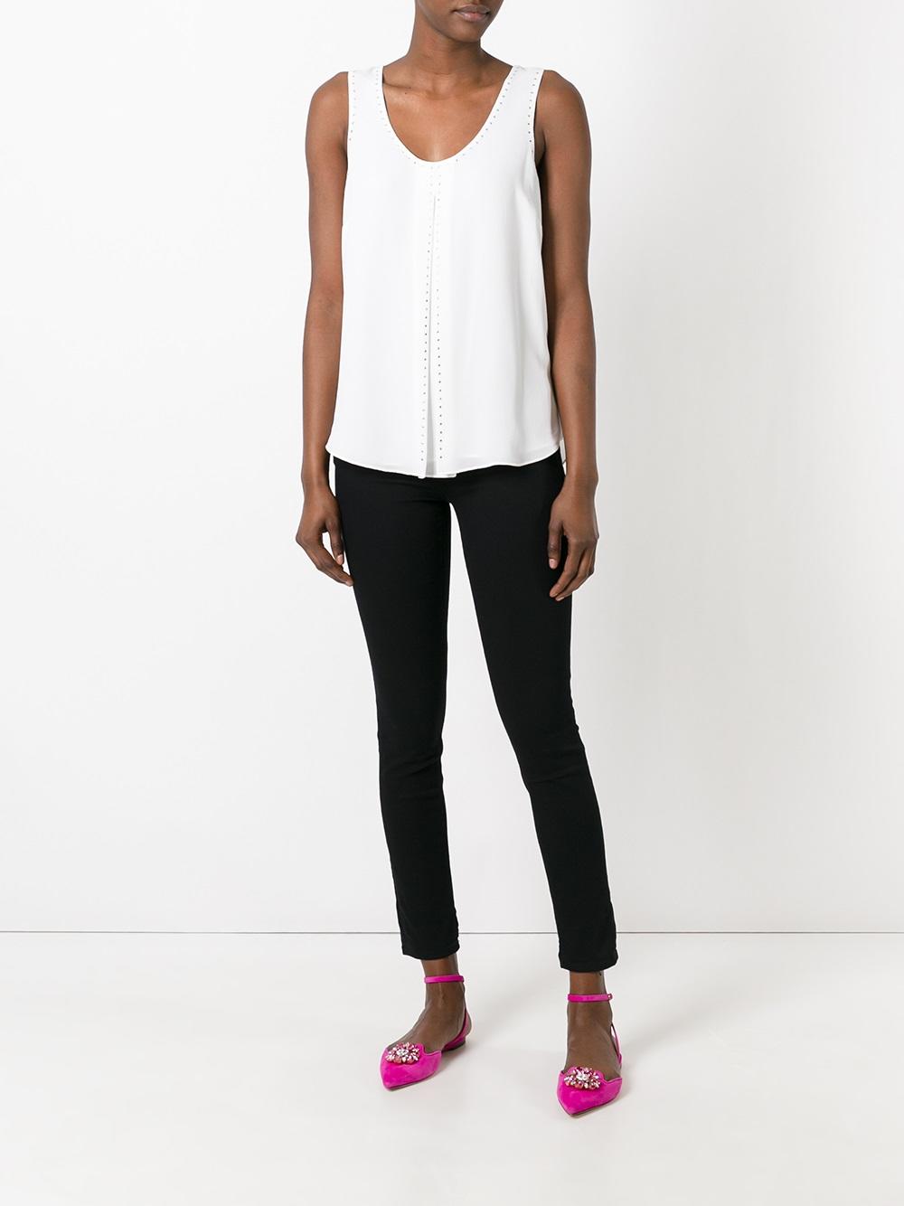 studded detail tank