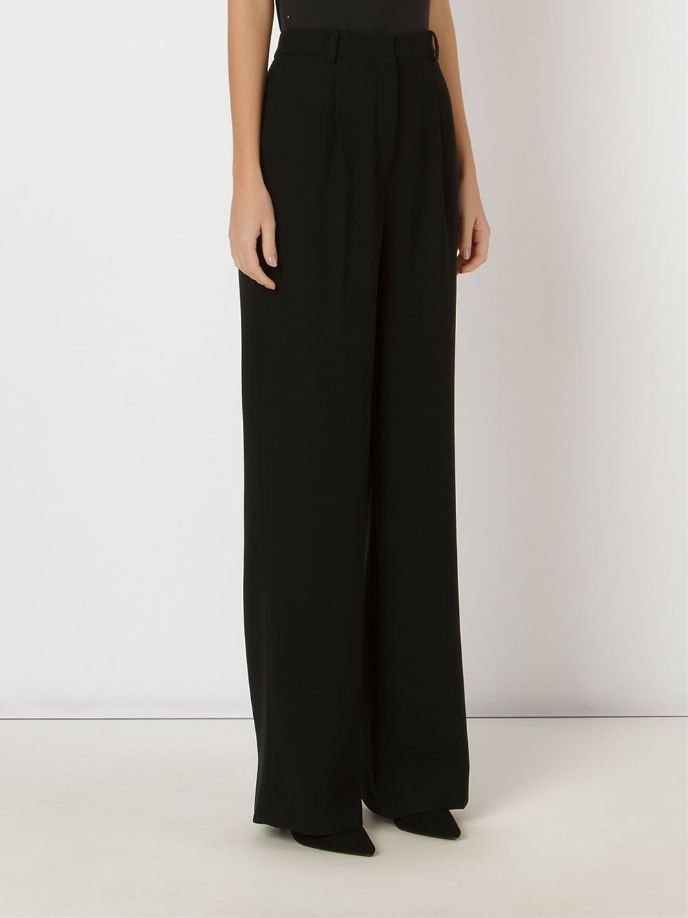 straight leg trousers