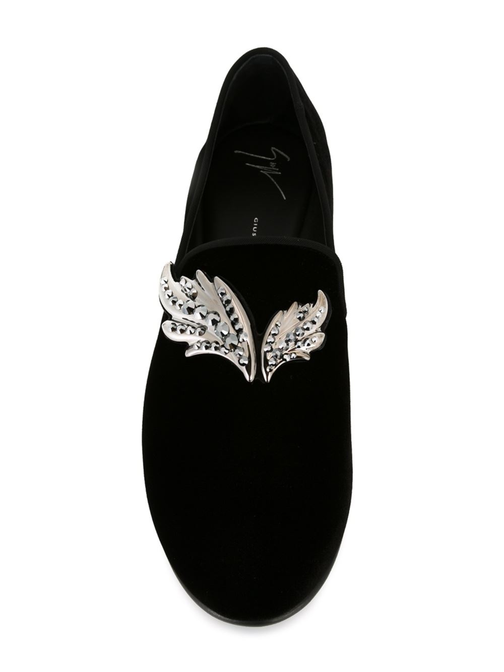 'Cruel' slippers