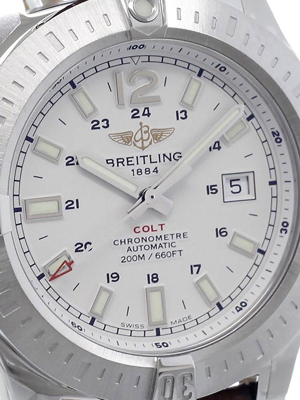 'Colt' analog watch