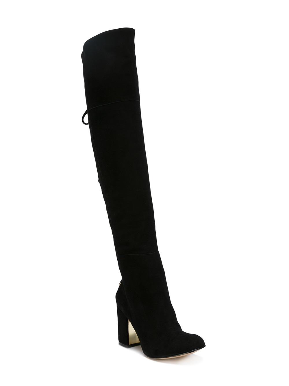 lace-up detailing boots