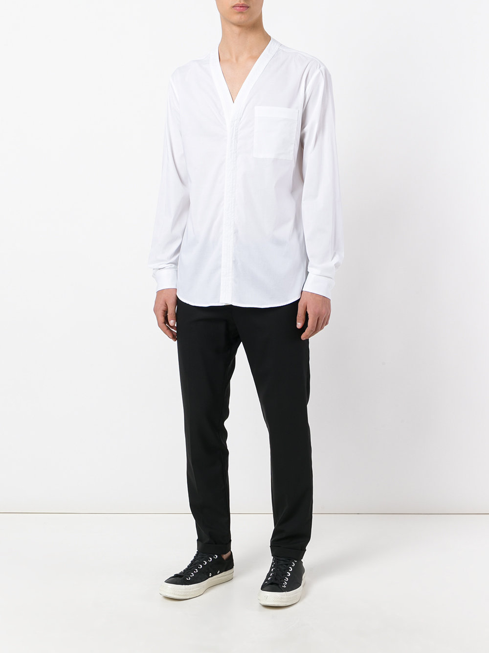 v-neck shirt 