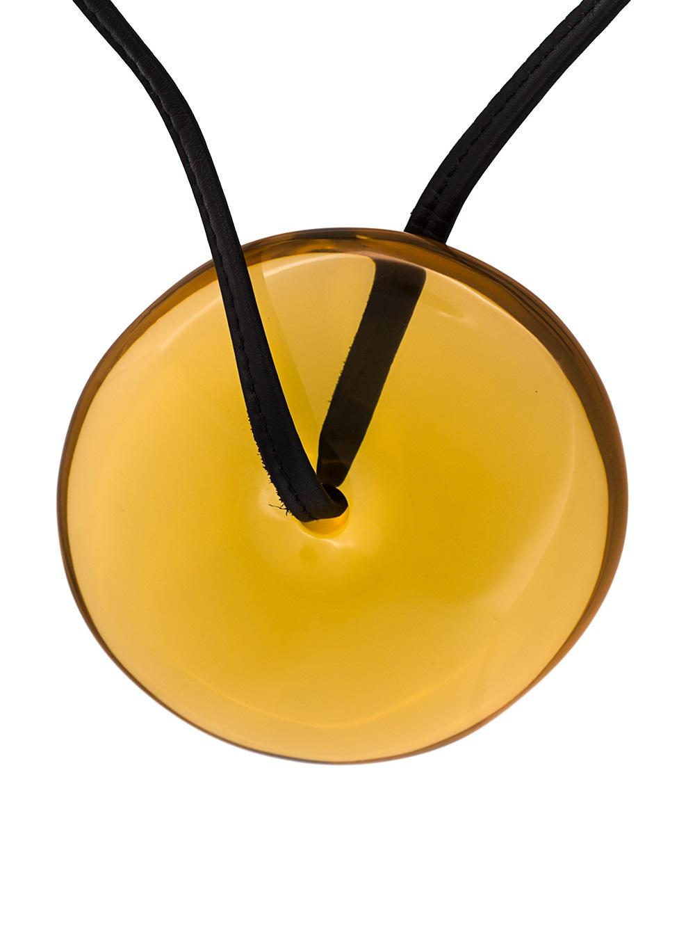 disc pendant necklace