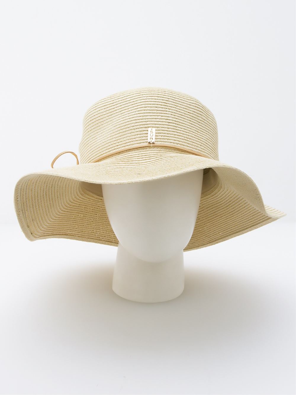 wide brim hat