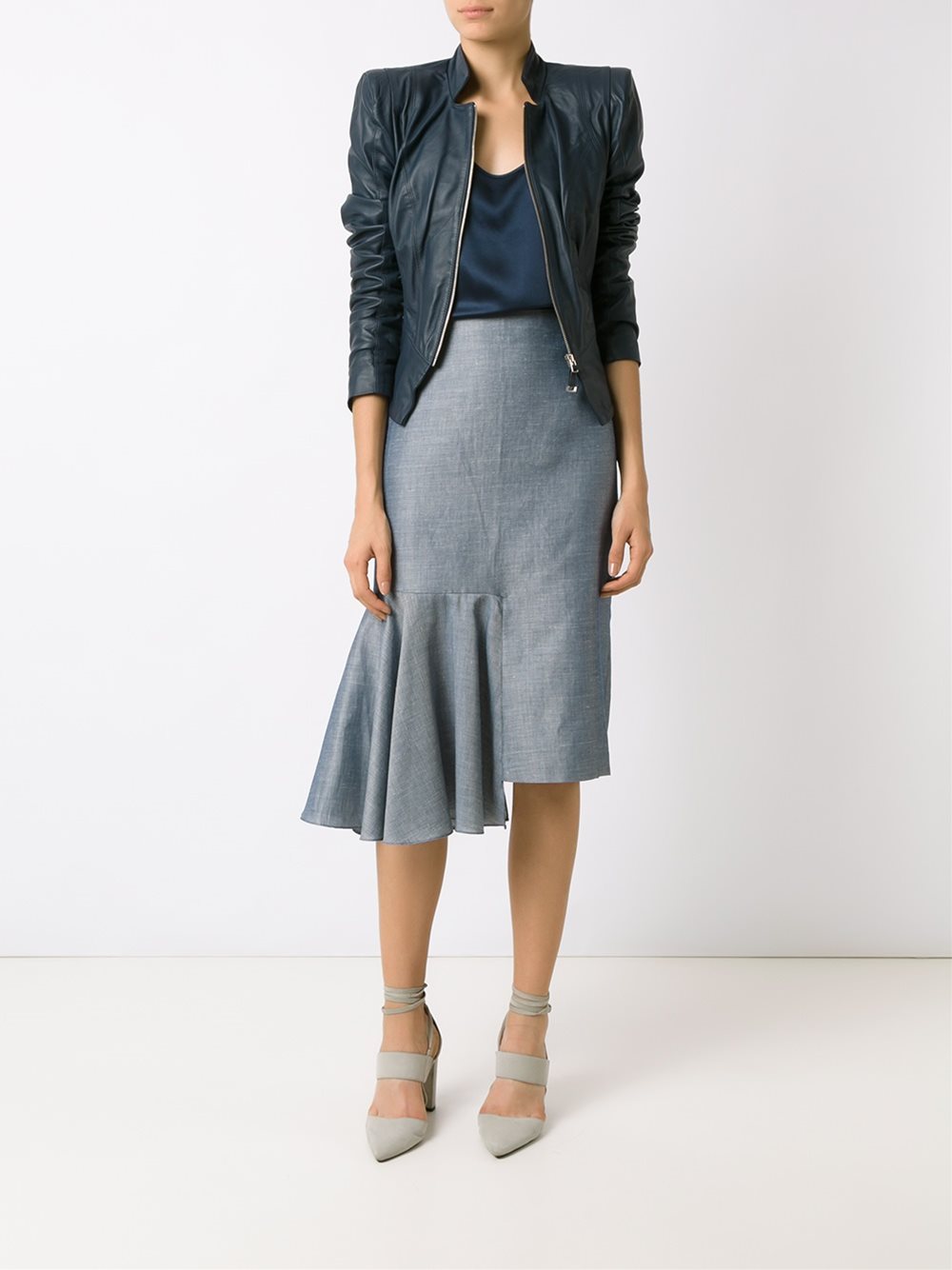 asymmetric skirt