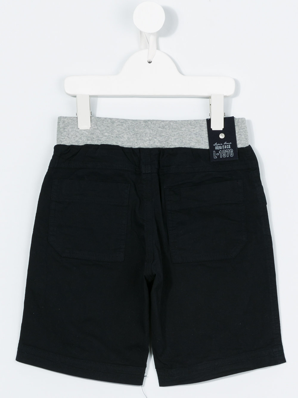 contrast waistband shorts